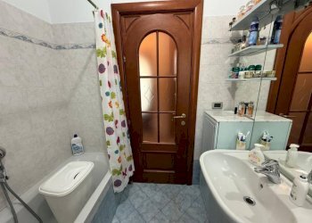 Bagno - Appartamento via Bertrando Spaventa, 2, Torino (zona Lingotto) - foto 25