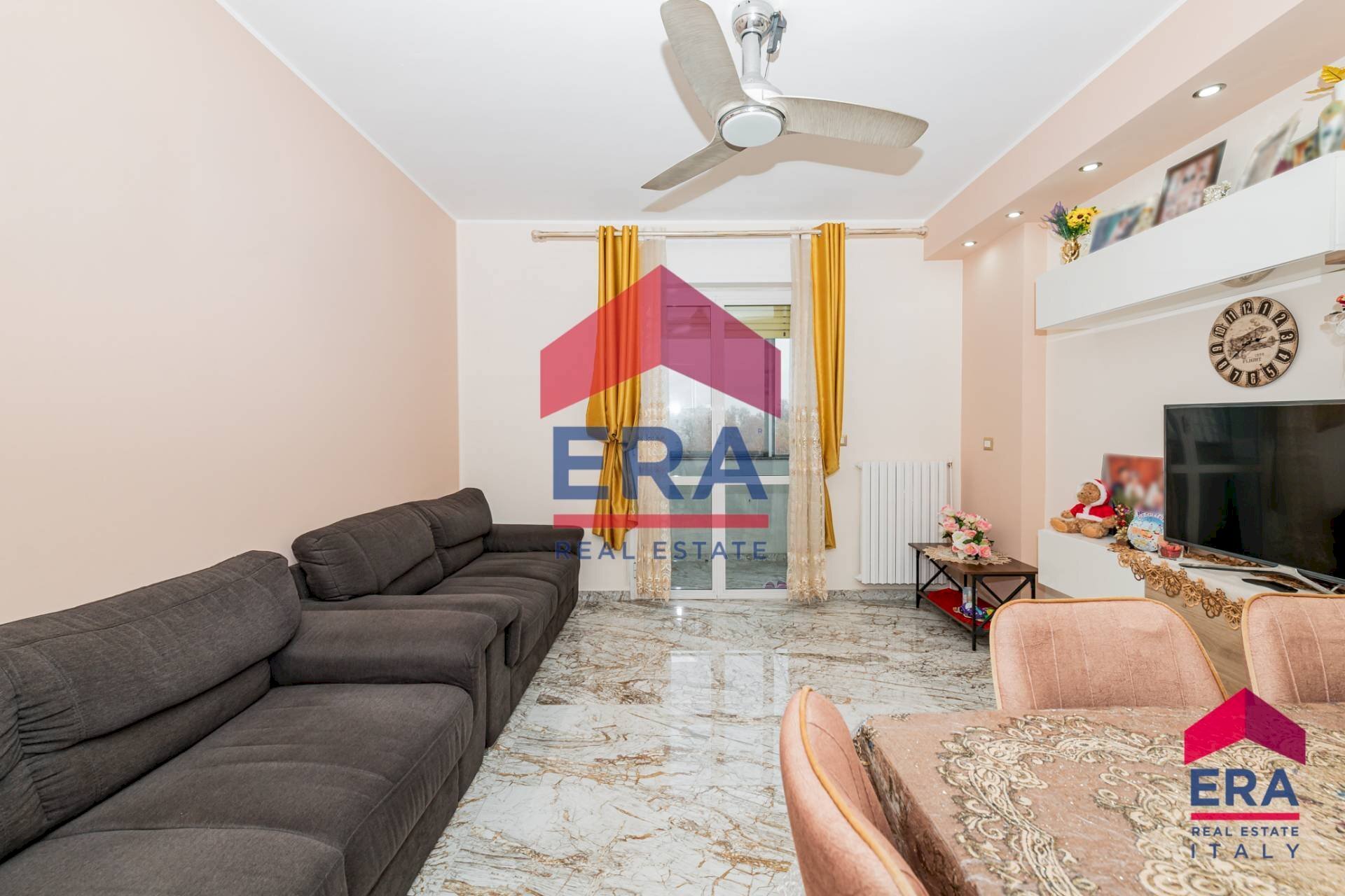 soggiorno - Quadrilocale via Benvenuto Cellini
 
28, Corsico - foto 3