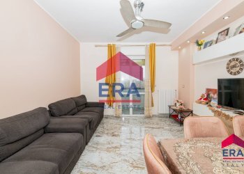 soggiorno - Quadrilocale via Benvenuto Cellini
28, Corsico - foto 3