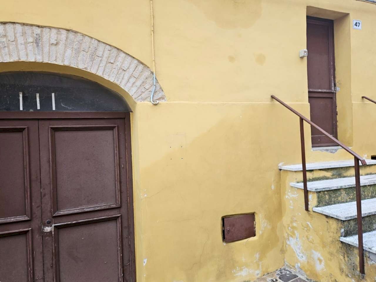 img-20251202-wa0000 - Three-room apartment Agugliano - photo 2