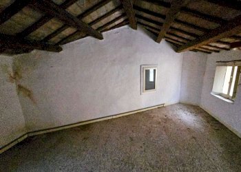 img-20251202-wa0001 - Trilocale Agugliano - foto 5