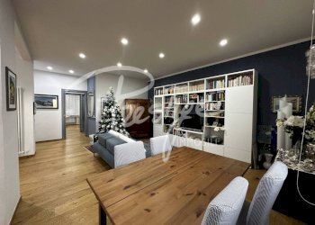 Salone - Trilocale via Montepertico, La Spezia - foto 1