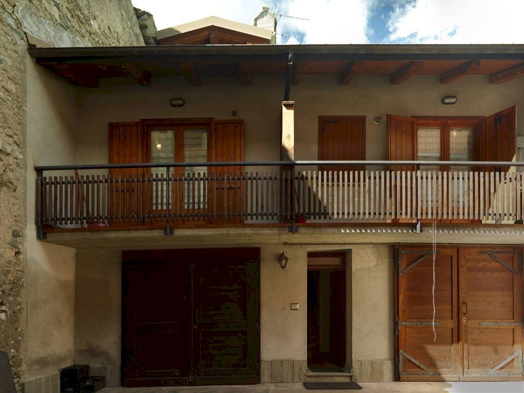 Facciata - Bilocale via Umberto I, 90, Fenestrelle - foto 2