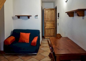 Salone - Bilocale via Umberto I, 90, Fenestrelle - foto 4