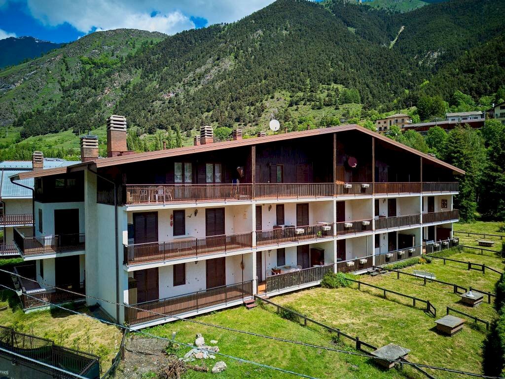 Facciata - Quadrilocale via Roma, 39, Fenestrelle - foto 1