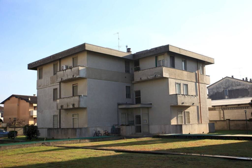 Facciata - Trilocale corso Umberto I, 59, Gambolò - foto 3