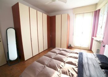 Camera da letto - Trilocale corso Umberto I, 59, Gambolò - foto 11