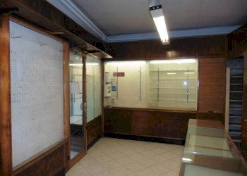 Interno non residenziale - Attività Commerciale via Benedetto Cairoli, 35, Genova - foto 6