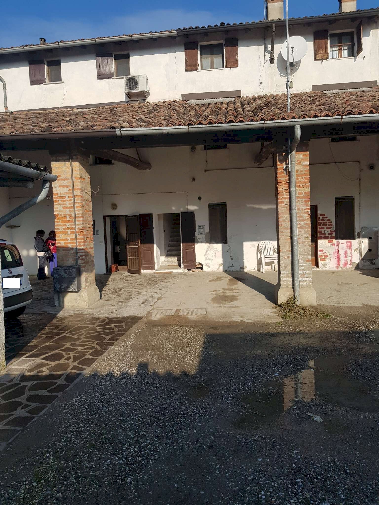 facciata - Casa indipendente via Camporelle, Crema - foto 1