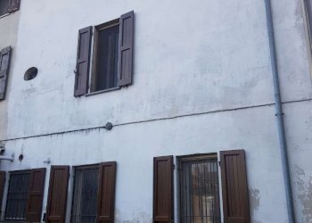 facciata - Casa indipendente via Camporelle, Crema - foto 30