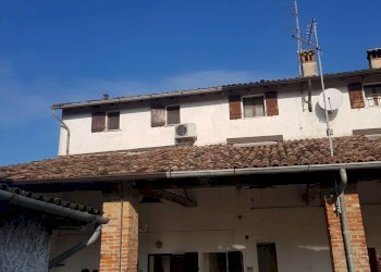 facciata - Casa indipendente via Camporelle, Crema - foto 31