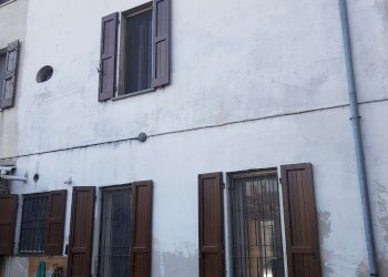 facciata - Casa indipendente via Camporelle, Crema - foto 55