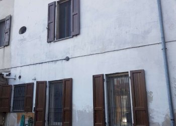 facciata - Casa indipendente via Camporelle, Crema - foto 56