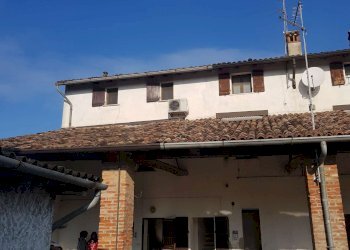 facciata - Casa indipendente via Camporelle, Crema - foto 59