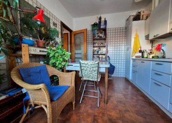 Cucina - Bilocale via Michele Coppino, 27, Cuneo (zona Centro) - foto 5