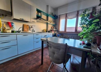 Cucina - Bilocale via Michele Coppino, 27, Cuneo (zona Centro) - foto 10