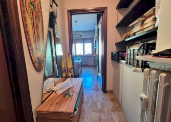 Disimpegno - Bilocale via Michele Coppino, 27, Cuneo (zona Centro) - foto 15