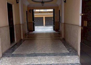 androne - Three-room apartment corso Siccardi, 15, Torino (neighborhood Centro) - photo 2