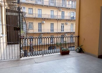 pianerottolo - Three-room apartment corso Siccardi, 15, Torino (neighborhood Centro) - photo 6
