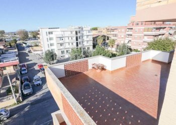 Terrazzo - Attico via Coni Zugna, Fiumicino - foto 8