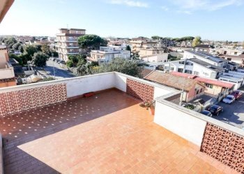 Terrazzo - Attico via Coni Zugna, Fiumicino - foto 2