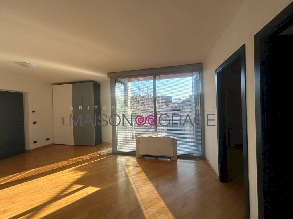 Interno palazzo - Quadrilocale Alba - foto 3