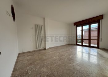 IMG_3852.jpg - Quadrilocale Bassano del Grappa - foto 5