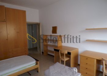 CAMERA - Two-room apartment Vicolo Longobardi 14a, Pavia - photo 9