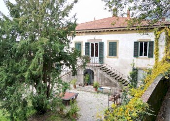 vendesi villa con giardino luccaDJI_0083.JPG - Villa SP1 4590, Lucca - foto 3