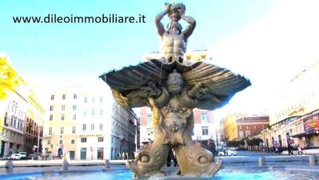 fontana_del_tritone.jpg - Hotel - Accommodation facility Roma - photo 1