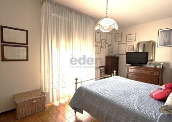 camera da letto - Quadrilocale STRADA DI SALICETO PANARO 211, Modena - foto 7