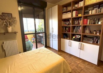 camera da letto - Quadrilocale STRADA DI SALICETO PANARO 211, Modena - foto 24