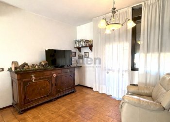 sala - Quadrilocale STRADA DI SALICETO PANARO 211, Modena - foto 1