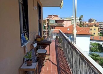 PHOTO-2025-12-12-11-24-45 12.jpg - Appartamento Via Beglini, Taggia - foto 1