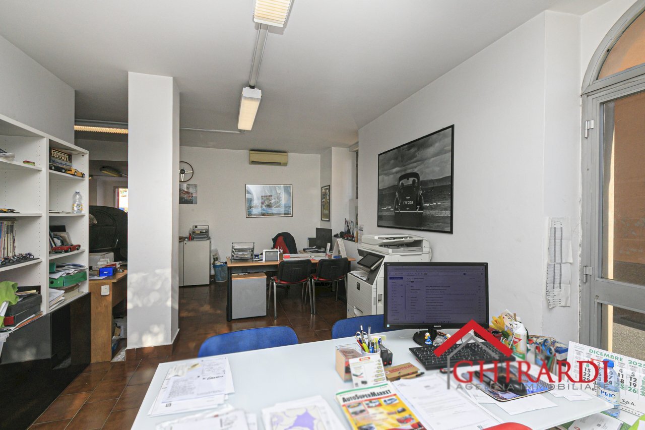 1.2 UFFICIO.jpg - Show room VIA PRA' 5, Genova (neighborhood Sestri Ponente) - photo 3