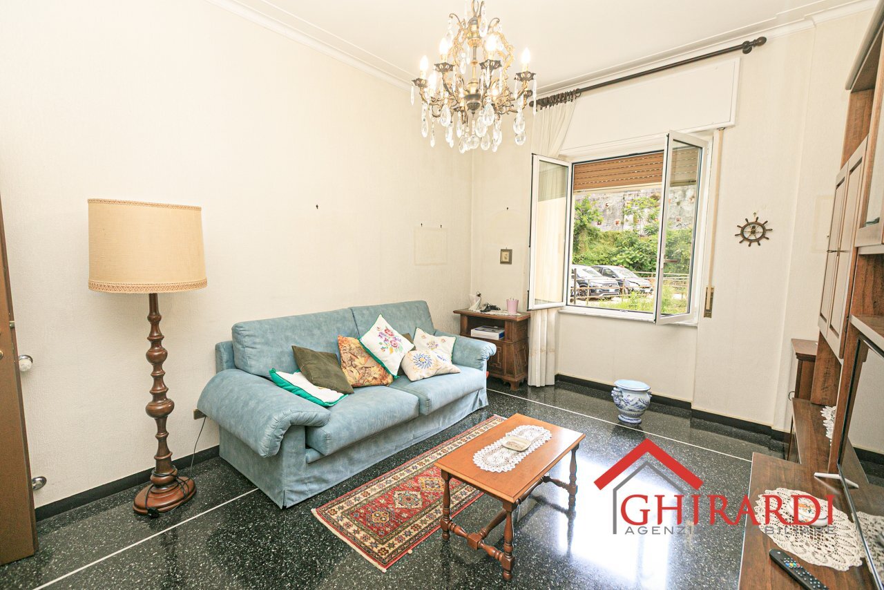 2.2 SOGGIORNO.jpg - Appartamento Via Sant'Alberto 11B, Genova (zona Sestri Ponente) - foto 1