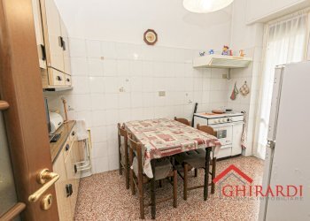3.1 CUCINA.jpg - Appartamento Via Sant'Alberto 11B, Genova (zona Sestri Ponente) - foto 7