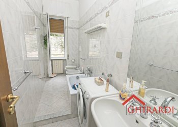 5.1 BAGNO.jpg - Appartamento Via Sant'Alberto 11B, Genova (zona Sestri Ponente) - foto 16