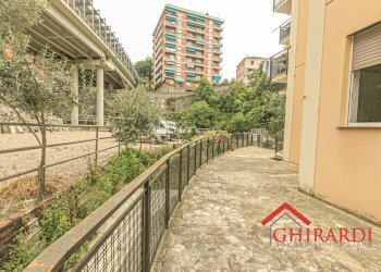 6.8 GIARDINO.jpg - Appartamento Via Sant'Alberto 11B, Genova (zona Sestri Ponente) - foto 26