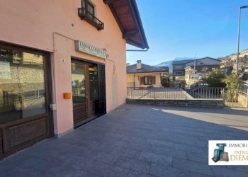 Locale Commerciale Quart - foto 1