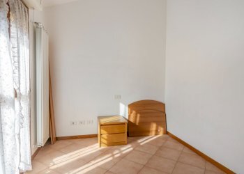 Trilocale Massa Lombarda - foto 17