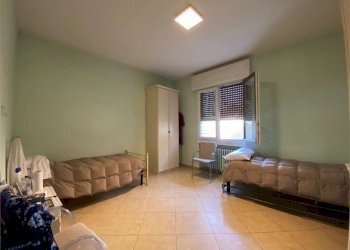 Villa Modena (neighborhood Lesignana) - photo 20