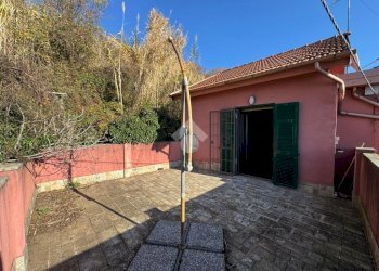 Casa semi indipendente Via S. Lorenzo di Casanova, Genova (zona Bolzaneto) - foto 17