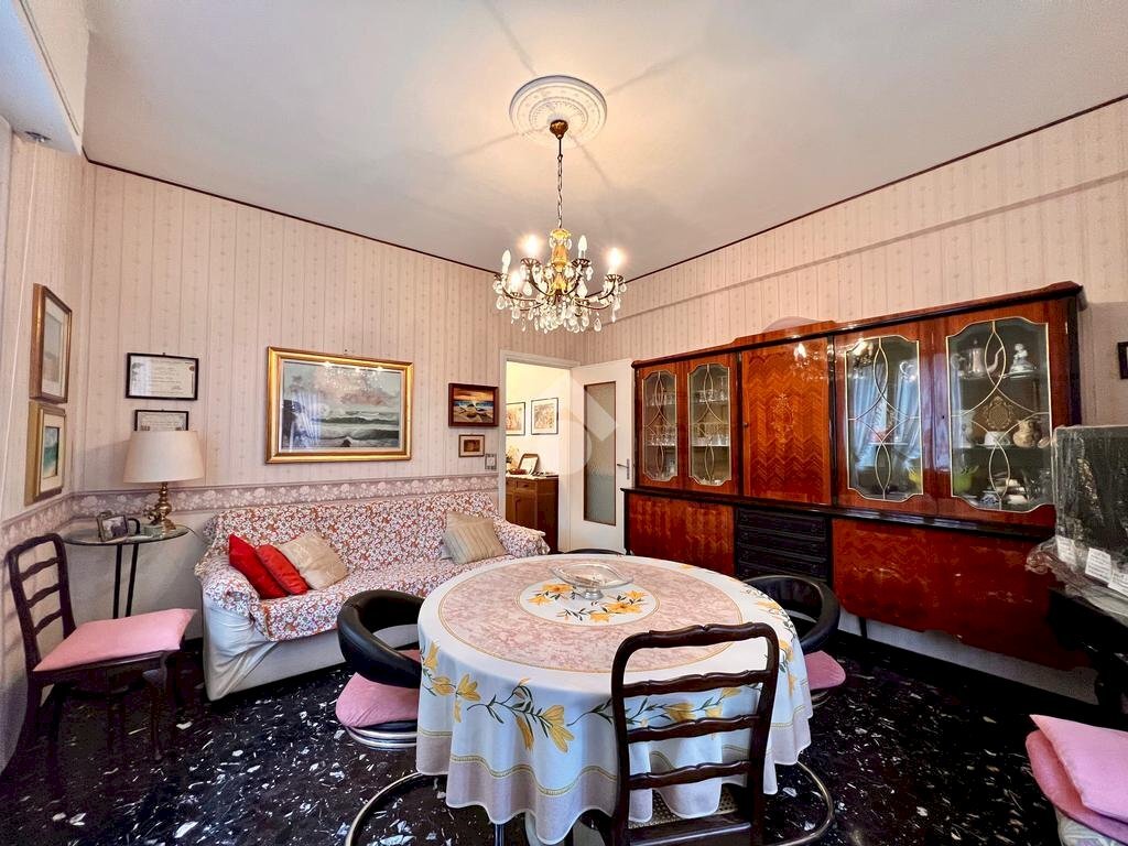 Quadrilocale Via Madonna, Finale Ligure - foto 1