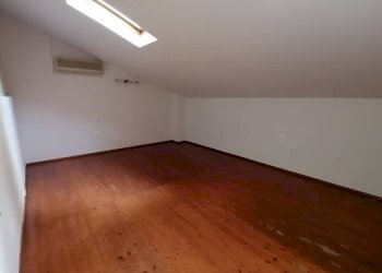 Apartment Via Benvenuto Cellini, 2, Bologna (neighborhood San Vitale) - photo 17