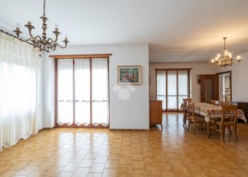 Villa Via delle moglie, Riva presso Chieri - foto 9