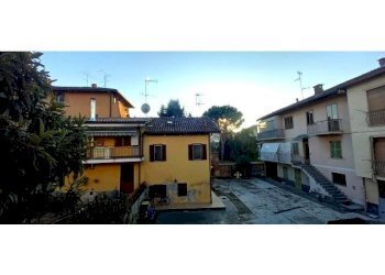 Semi-detached house Gassino Torinese - photo 12