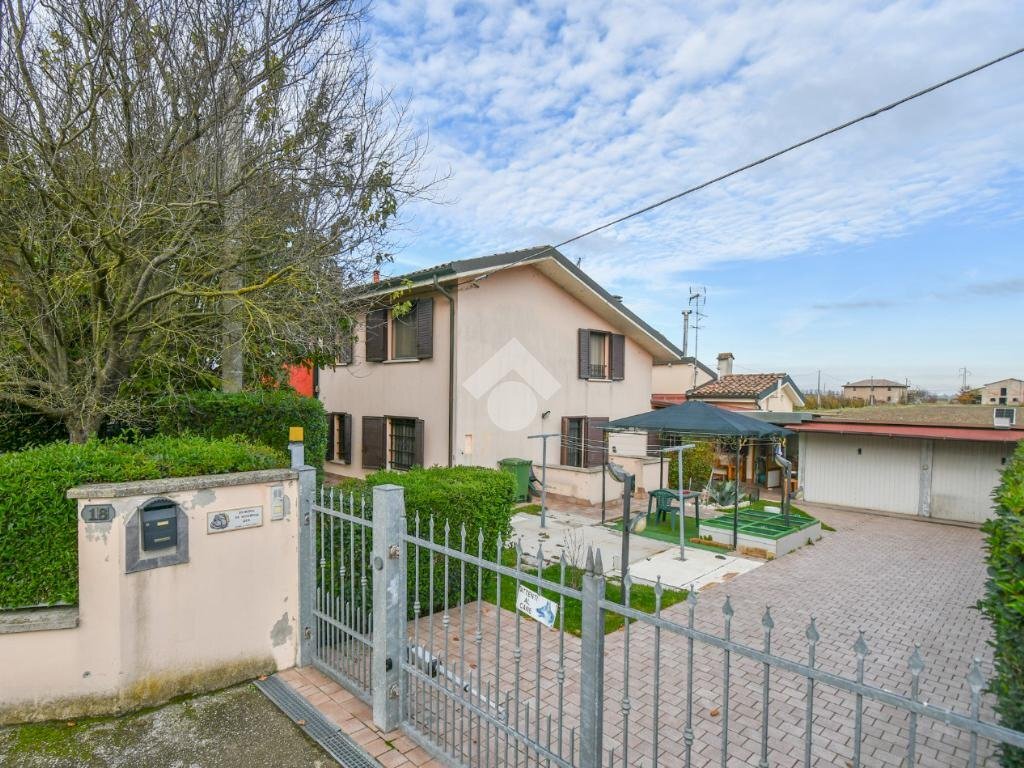 Casa semi indipendente Via Argine, Poggio Renatico - foto 3