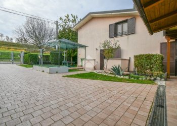 Casa semi indipendente Via Argine, Poggio Renatico - foto 4