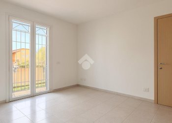 Three-room apartment Via Nino Bixio, hamlet Ponzano Magra, Santo Stefano di Magra - photo 10